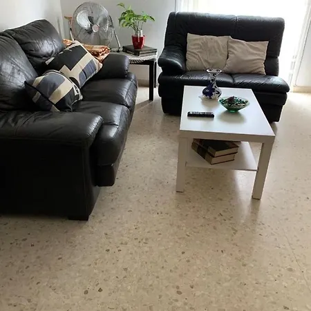 Paola شقة *